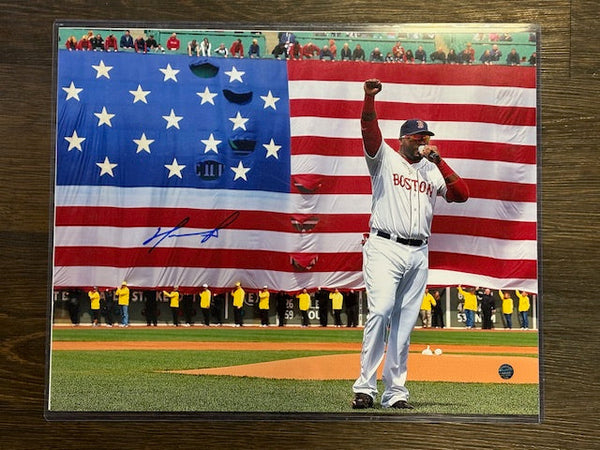 Red Soxs David Ortiz Signed 16x20 Photo