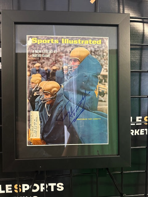 Terry Hanratty Signed 11/7/66 Full Sports Illustrated SI Magazine