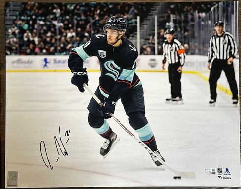 Seattle Alex Wennberg Navy Jersey Signed 16x20 Photo Fanatics COA