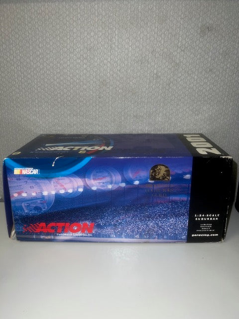 Kevin Harvick #29 GM Goodwrench Service Plus Looney Tunes 2001 Slammed Suburban *SEE DESCRIPTION*