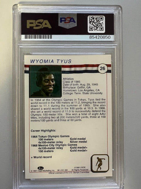 Wyomia Tyus PSA/DNA Certified Authentic Auto Trading Card