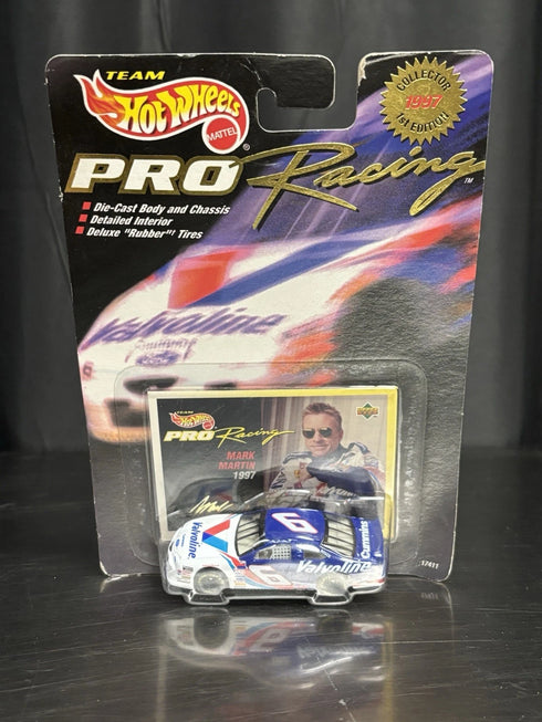 NASCAR Mark Martin 1997 Hot wheels Pro Racing 1:64 Diecast Valvoline
