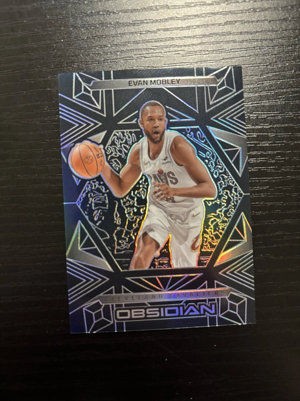 2024 Panini Obsidian Basketball Evan Mobley Silver