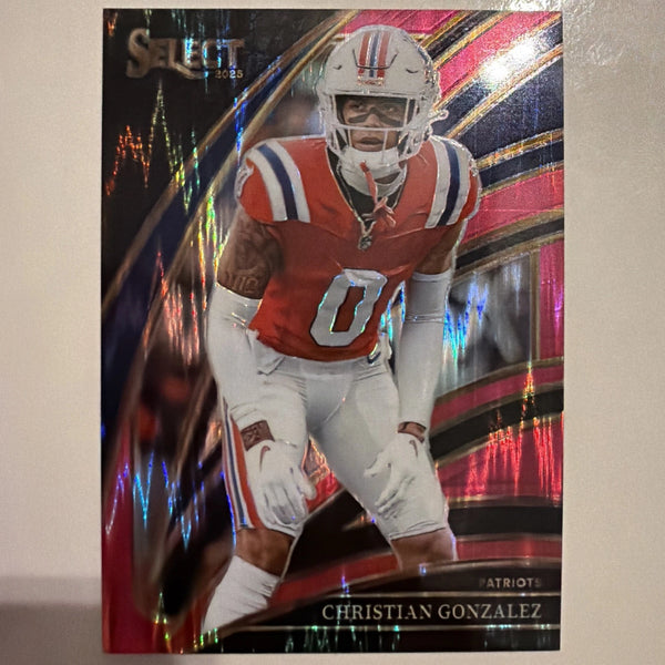 2025 Panini Select | Christian Gonzalez #280 | Club Pink Shock Prizm | Patriots