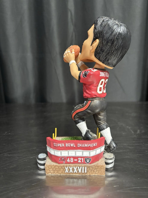 Tampa Bay Buccaneers Joe Jurevicious Super Bowl XXXVII Lmtd Ed Bobblehead /5000