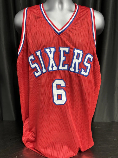 Philadelphia 76ers Julius Erving Signed Red Jersey Beckett