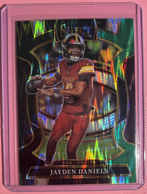 2025 Panini Select - Concourse Jayden Daniels #88 Black & Green Shock Prizm