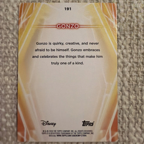 2026 Topps Disney Gonzo Chrome Rainbow Foil #191