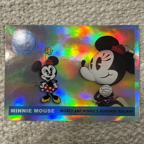 Topps 2025 Disneyland 70th Anniversary Icons Minnie Mouse Refractor