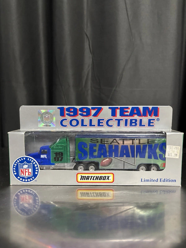 Seattle Seahawks 1997 Matchbox 1:80 Scale Semi Truck Diecast
