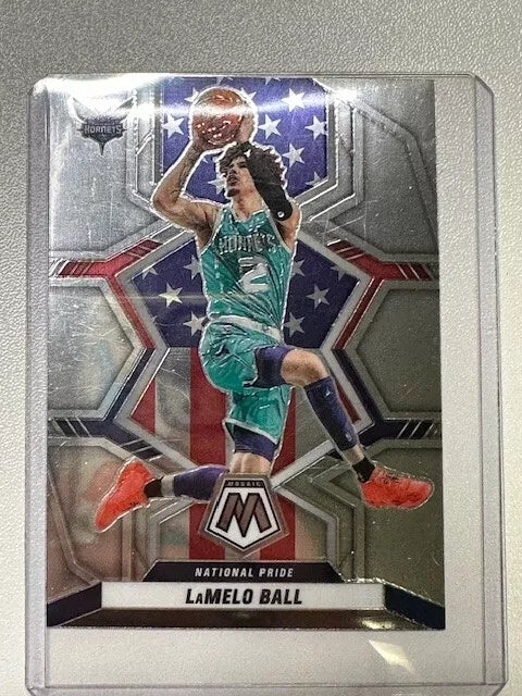 2021-22 PANINI MOSAIC LAMELO BALL NATIONAL PRIDE SILVER MOSAIC PRIZM #251