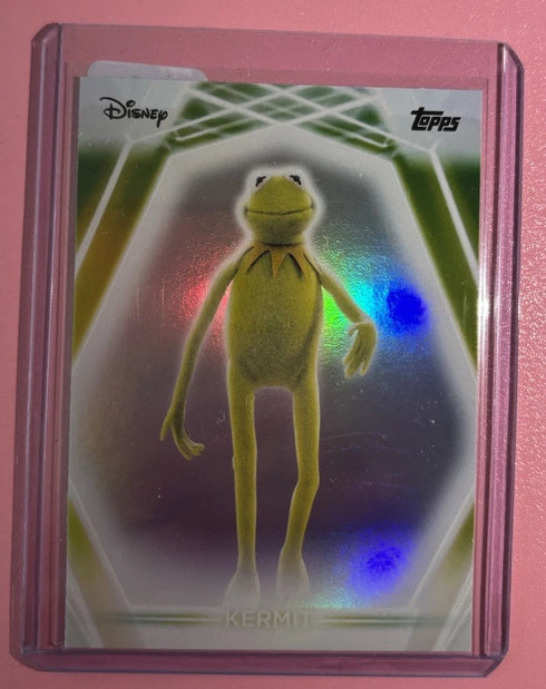 2026 Topps Disney Neon-Rainbow Foilboard-Kermit #186