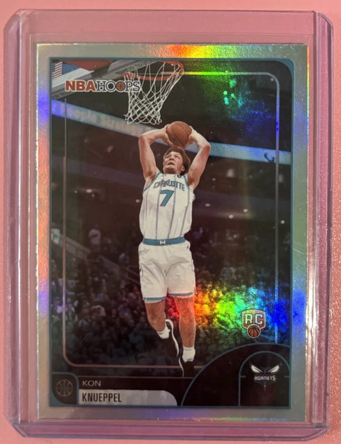 2025-26 Topps NBA Hoops Kon Knueppel (RC) #67 Rainbow Foil Charlotte Hornets