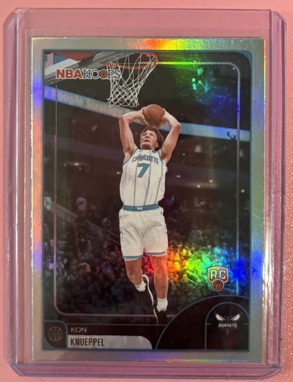 2025-26 Topps NBA Hoops Kon Knueppel (RC) #67 Rainbow Foil Charlotte Hornets