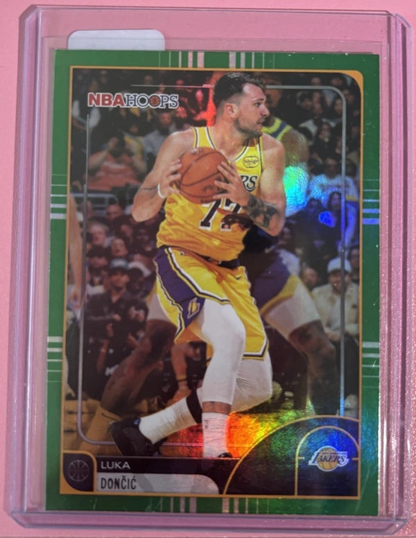 2025-26 Topps NBA Hoops Luka Doncic Green Foil #8 Los Angeles Lakers