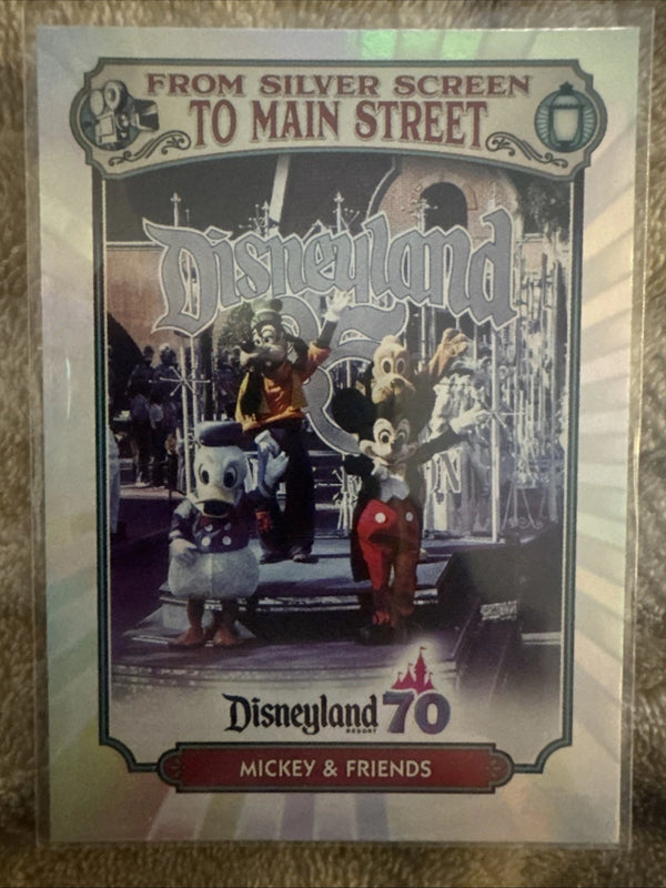 Topps Disneyland 70th Anniversary-MS-7 Mickey & Friends Parade, silver card