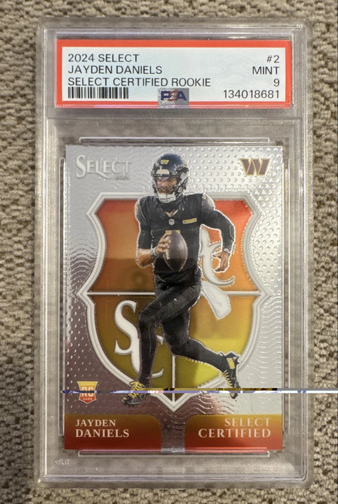 2024 Panini Select - Select Certified Rookies Jayden Daniels #2 (RC) PSA 9