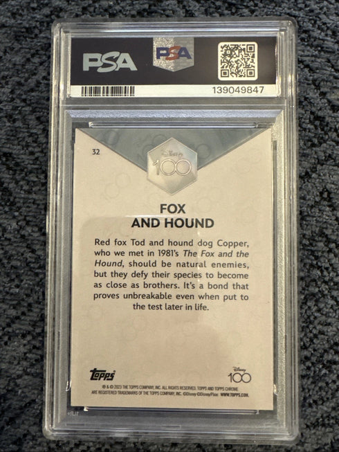 2023 TOPPS CHROME DISNEY100 PURPLE REFRACTOR #32 FOX AND HOUND /299 PSA 10