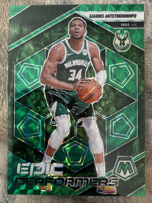 2024-25 Mosaic Basketball Giannis Antetokounmpo Epic Performers Green Prizm