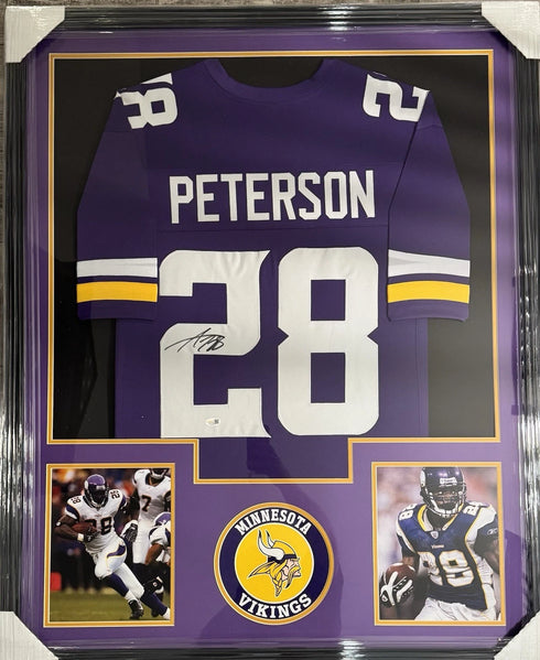 Adrian Peterson Minnesota Vikings Signed Framed Jersey JSA COA