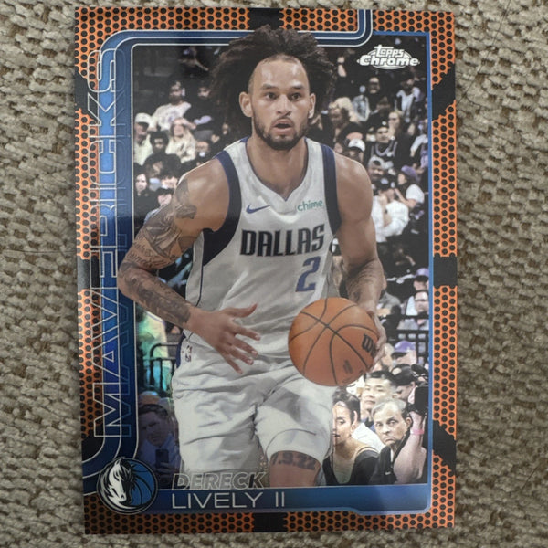 2025 Topps Chrome Dereck Lively ii Basketball Pattern Refractor #72