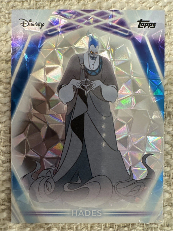 2026 Topps Disney Neon Hades Diamonte 132