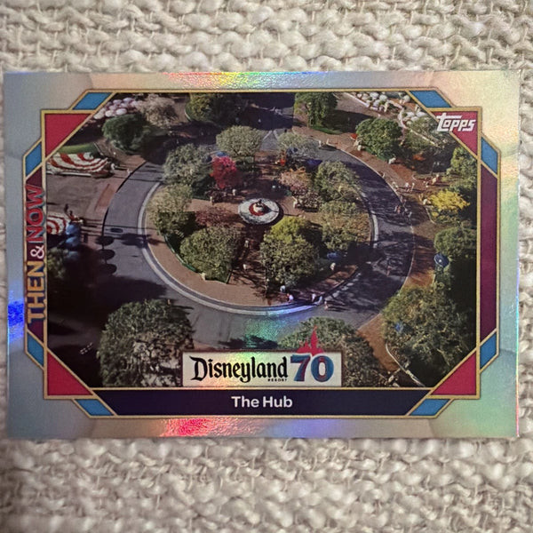2025 Topps Disneyland 70th - The Hub #6 Rainbow Foil