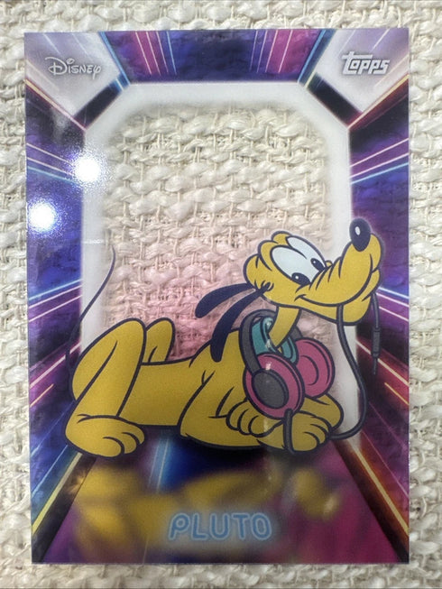 2026 Topps Disney Neon Pluto Illuminated Neon Lights PETG