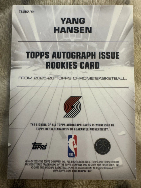 2025-26 Topps Chrome - Autograph Issue Rookies Yang Hansen #TAIR-YH (AU, RC)