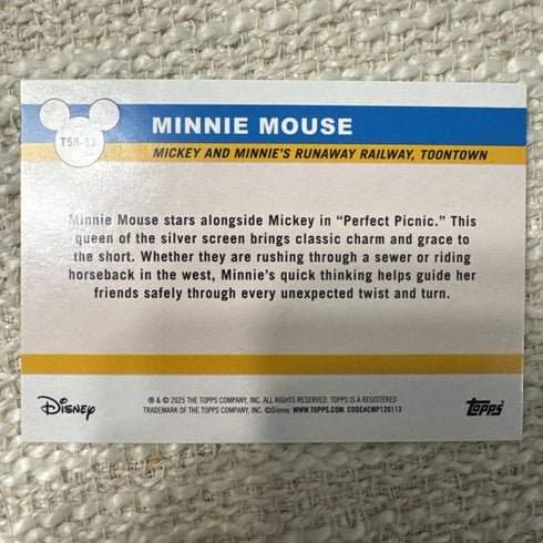 Topps 2025 Disneyland 70th Anniversary Icons Minnie Mouse Refractor